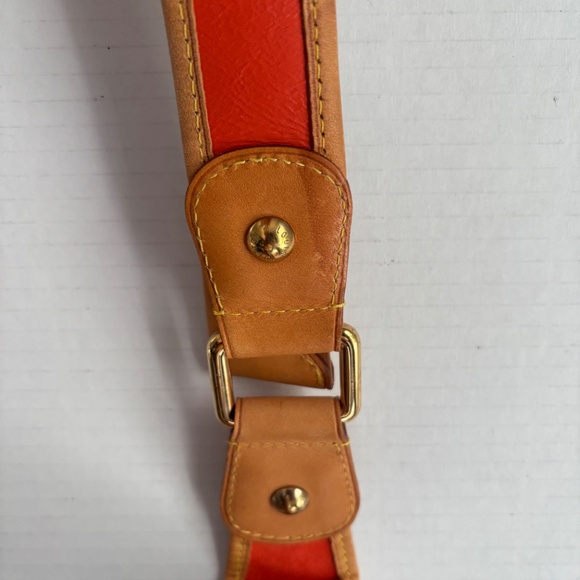 Authentic LOUIS VUITTON Monogram Perfo Demi Lune M95178 Shoulder bag - Picture 4 of 8